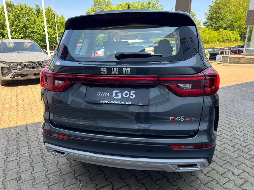 Vozidlo SWM G05 PRO