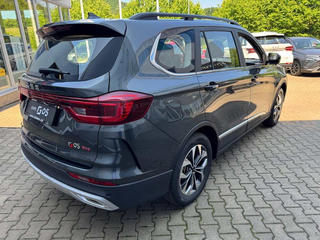 Vozidlo SWM G05 PRO