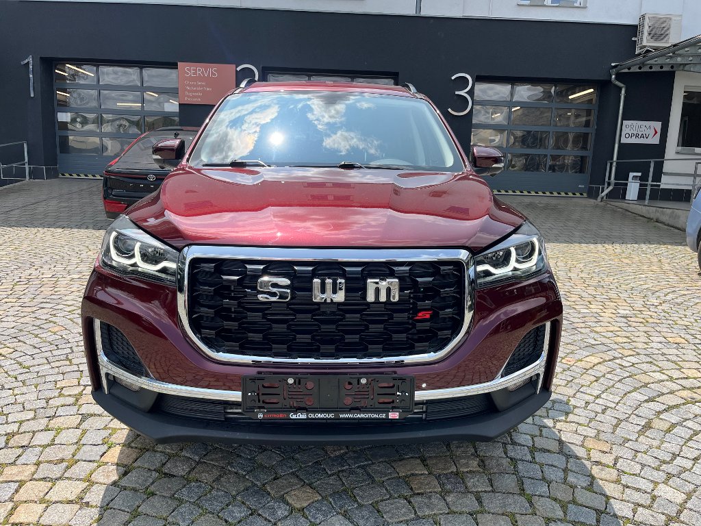 Vozidlo SWM G05 PRO
