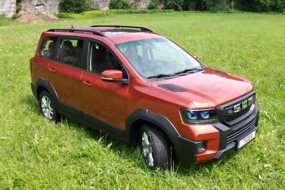 SWM G03F TIGER - oranžová - 499 000 Kč